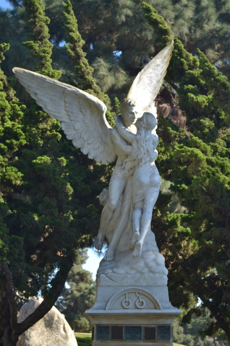 Inglewood Park Cemetery